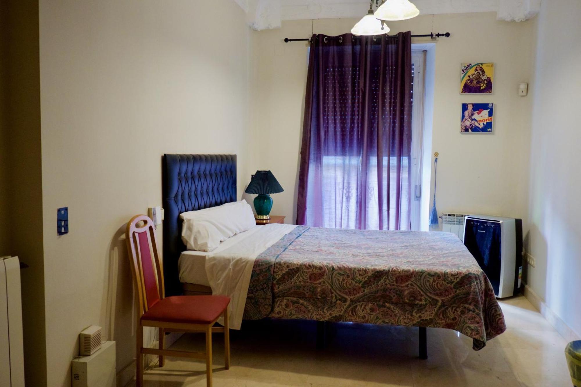 Bookingham ★Apartaments & Suites Мадрид Екстериор снимка
