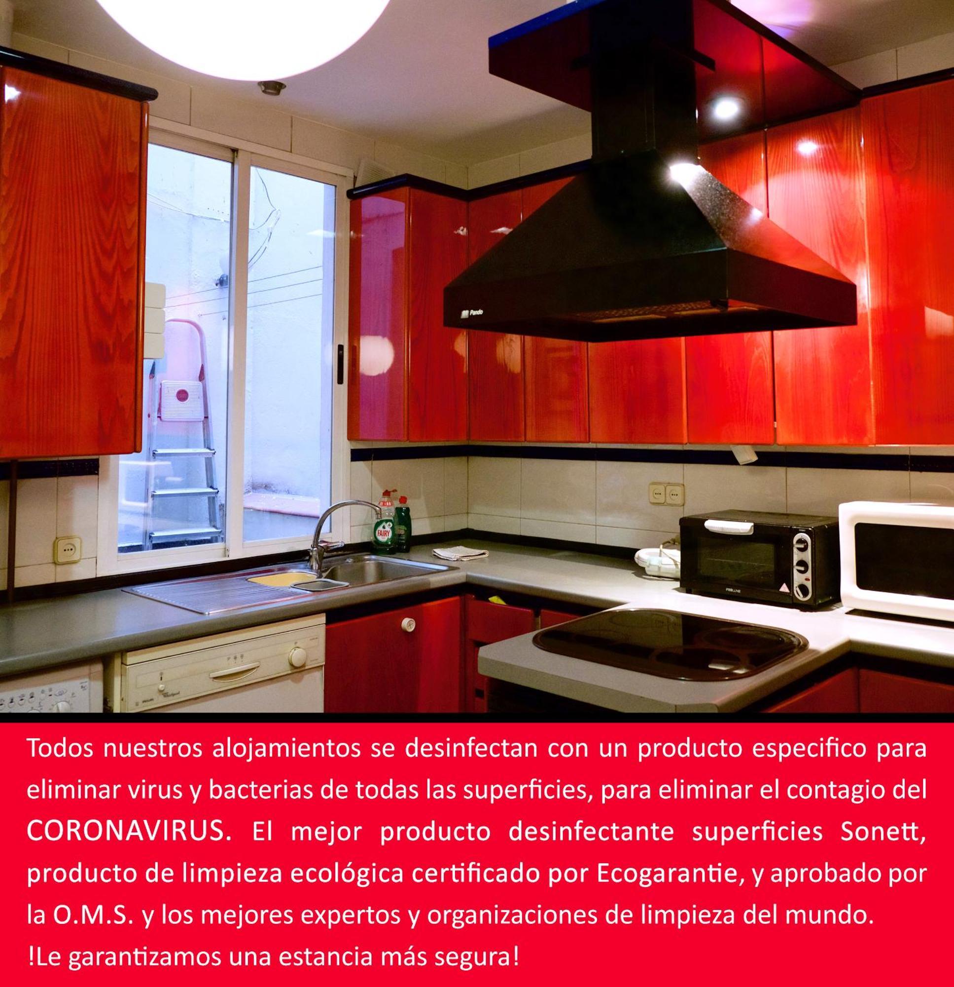 Bookingham ★Apartaments & Suites Мадрид Екстериор снимка